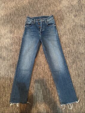 MOTHER Mid-High Rise Straight-Leg Jeans in Faded Blue